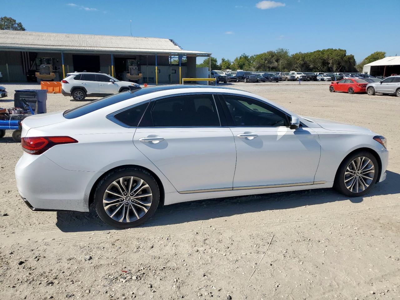 2015 HYUNDAI GENESIS