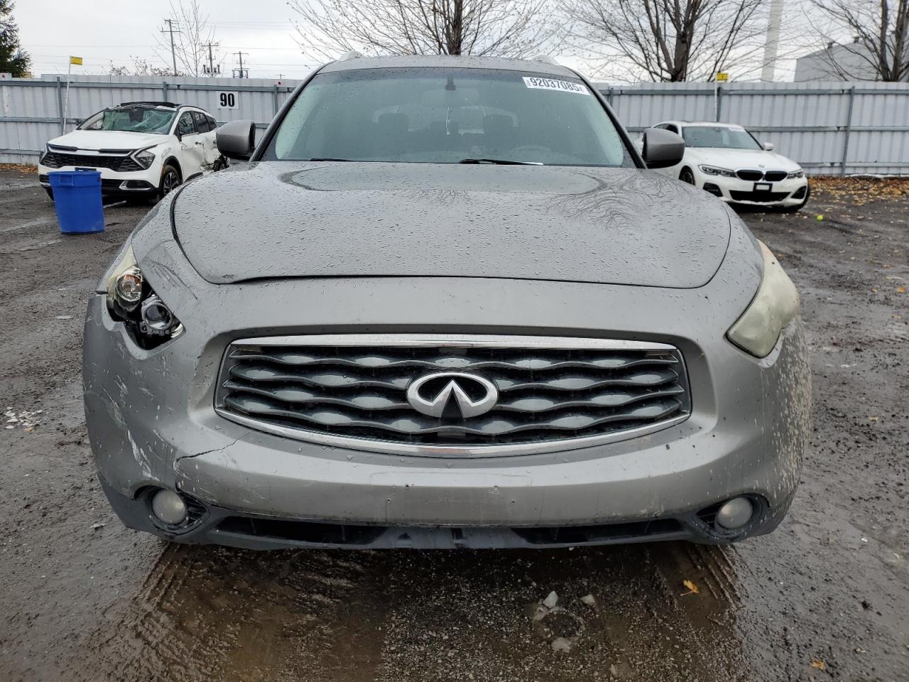 2010 INFINITI FX35