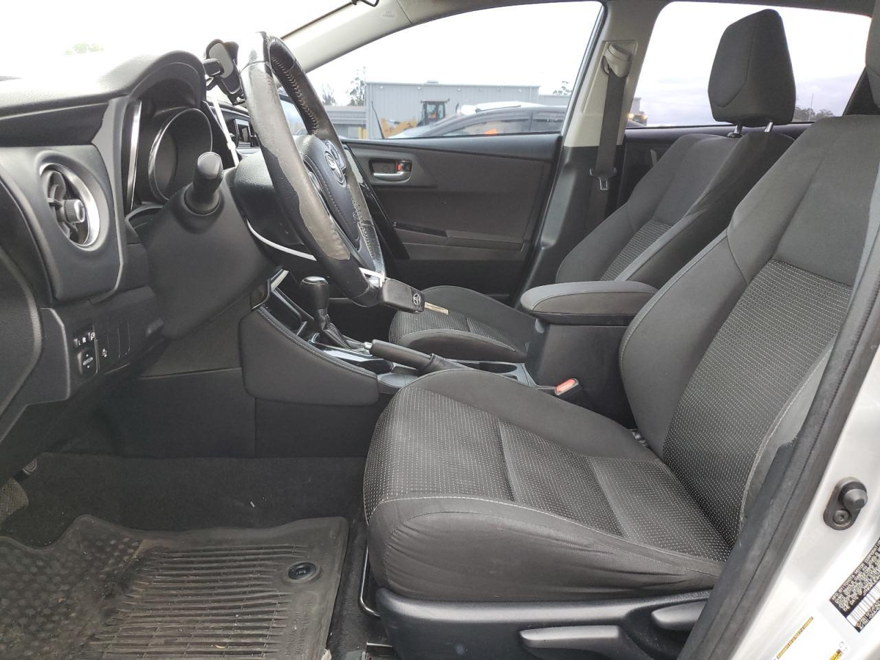 2017 TOYOTA COROLLA