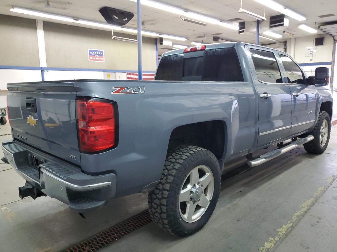 2015 CHEVROLET Silverado 2500