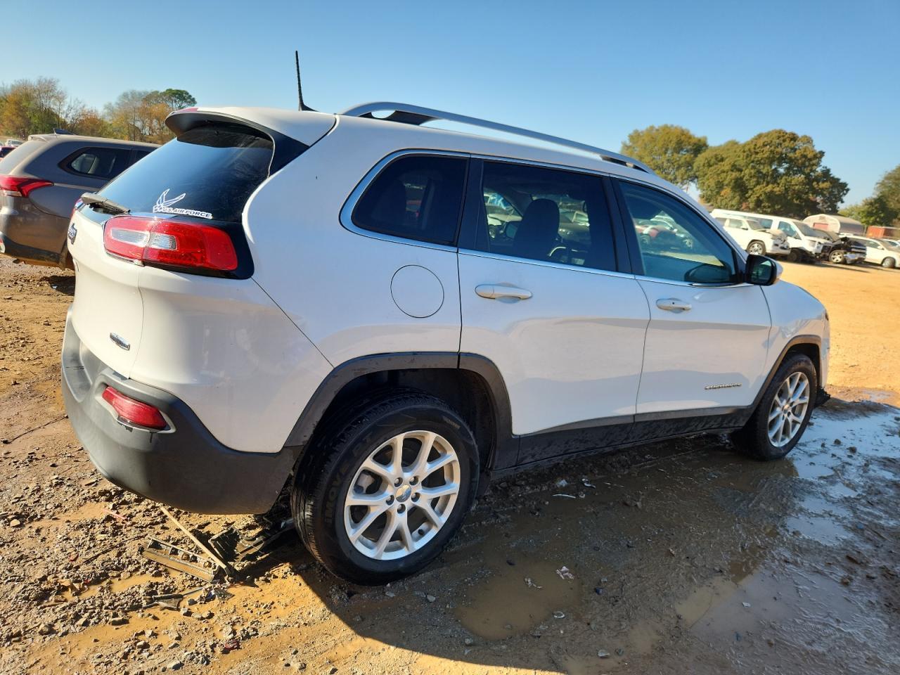 2016 JEEP CHEROKEE