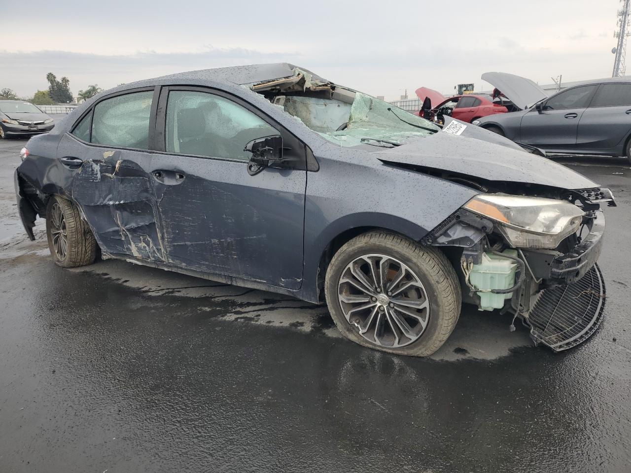2015 TOYOTA COROLLA