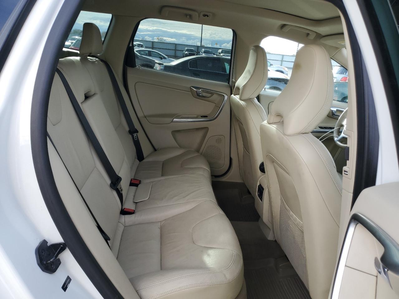 2013 VOLVO XC60