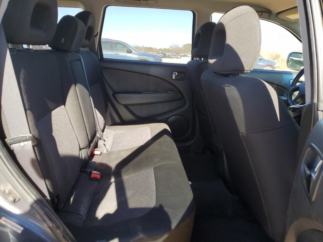2006 MITSUBISHI outlander
