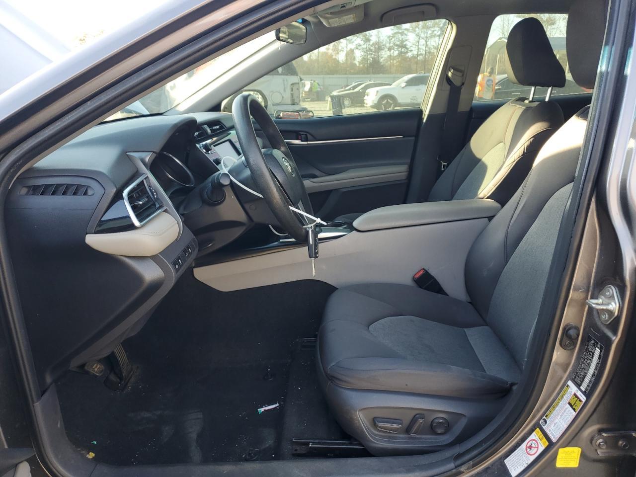 2018 TOYOTA CAMRY