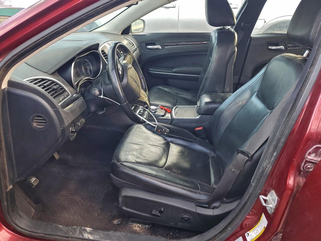 2016 CHRYSLER 300