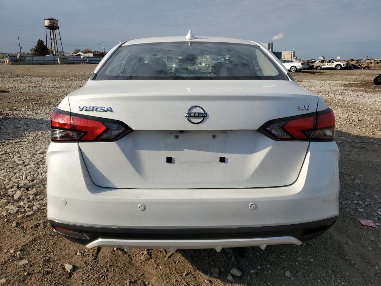 2023 NISSAN VERSA
