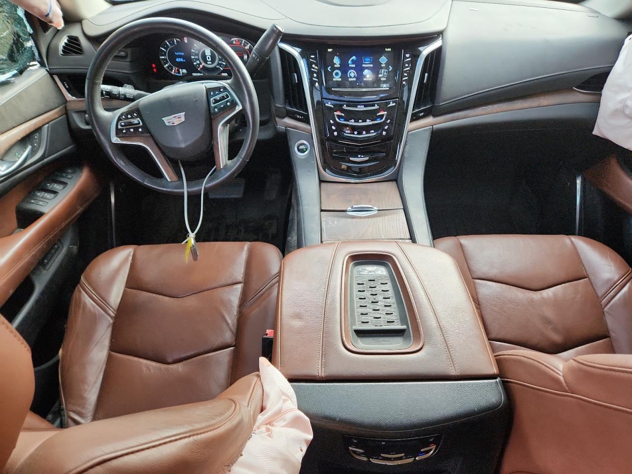 2017 CADILLAC ESCALADE