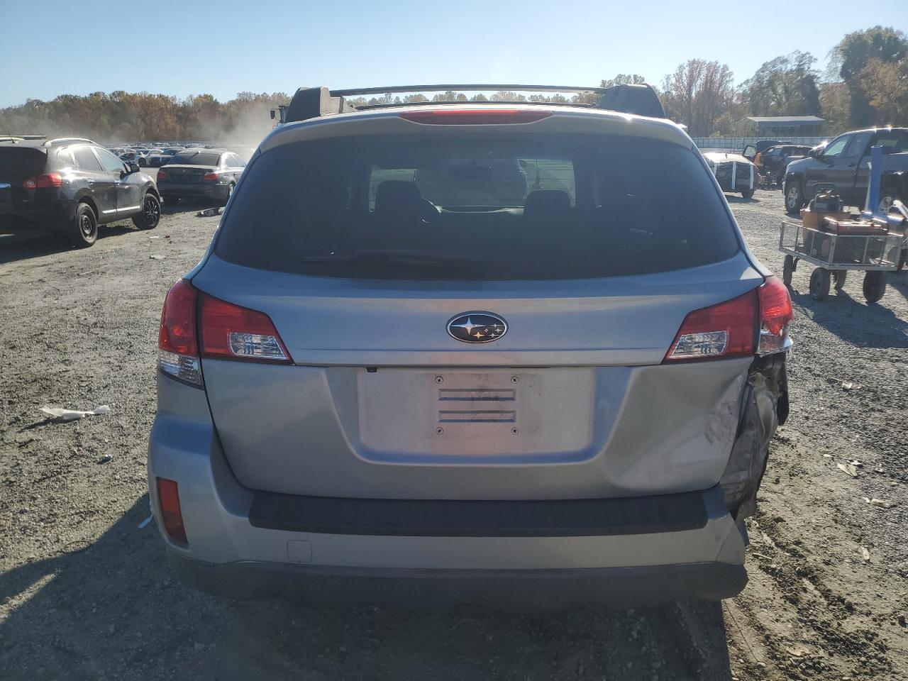 2013 SUBARU Outback