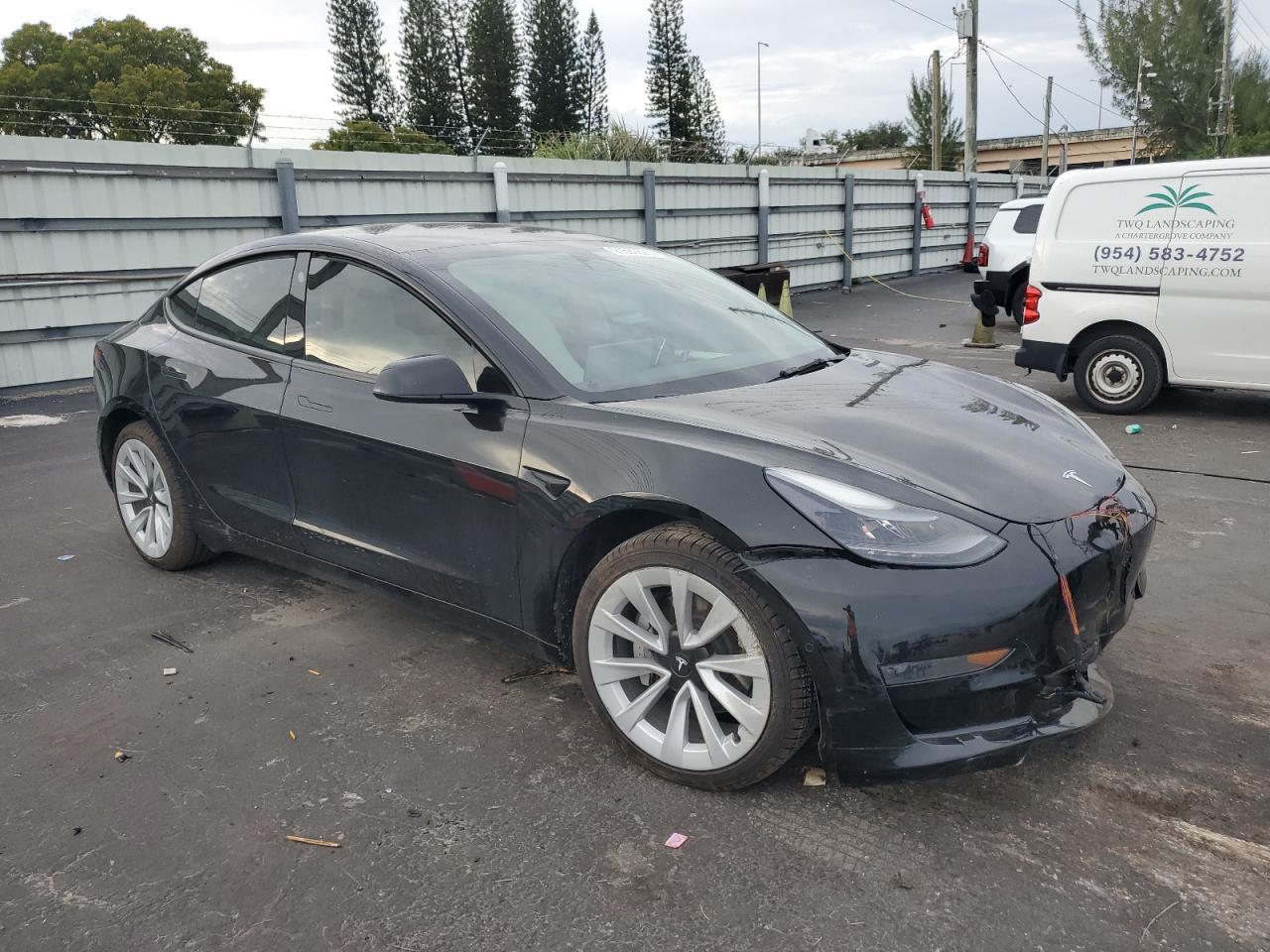 2022 TESLA MODEL 3