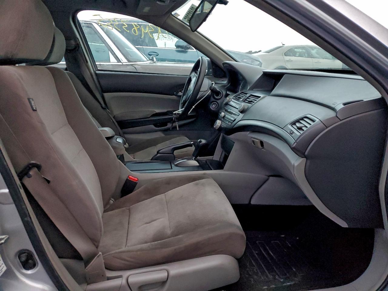 2009 HONDA ACCORD