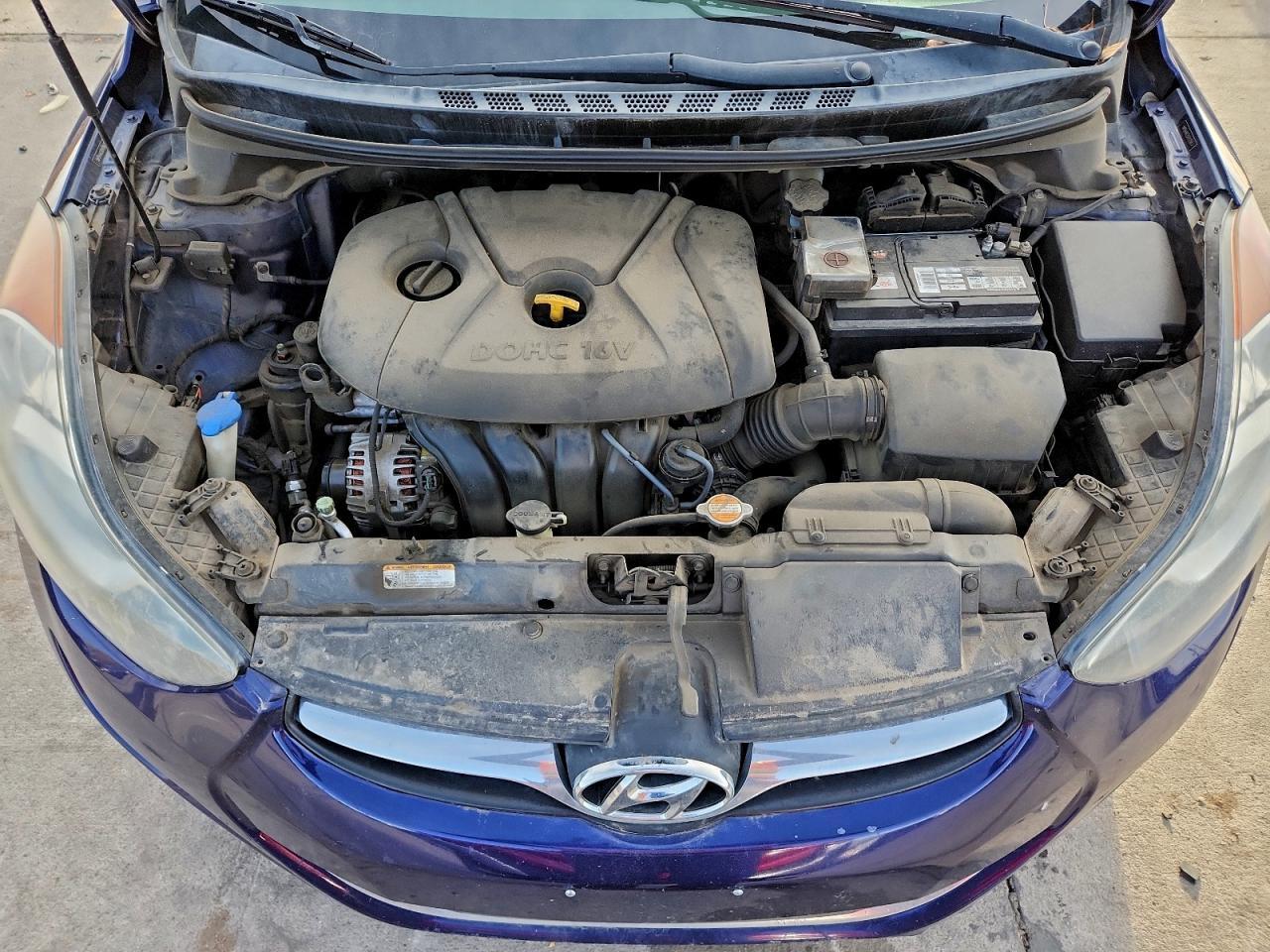 2012 HYUNDAI ELANTRA