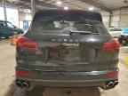 2017 PORSCHE CAYENNE