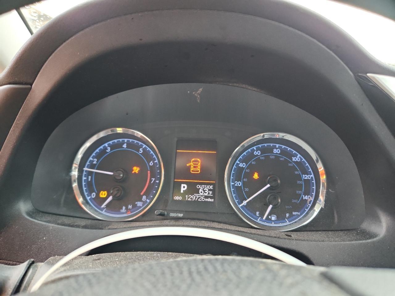 2018 TOYOTA COROLLA