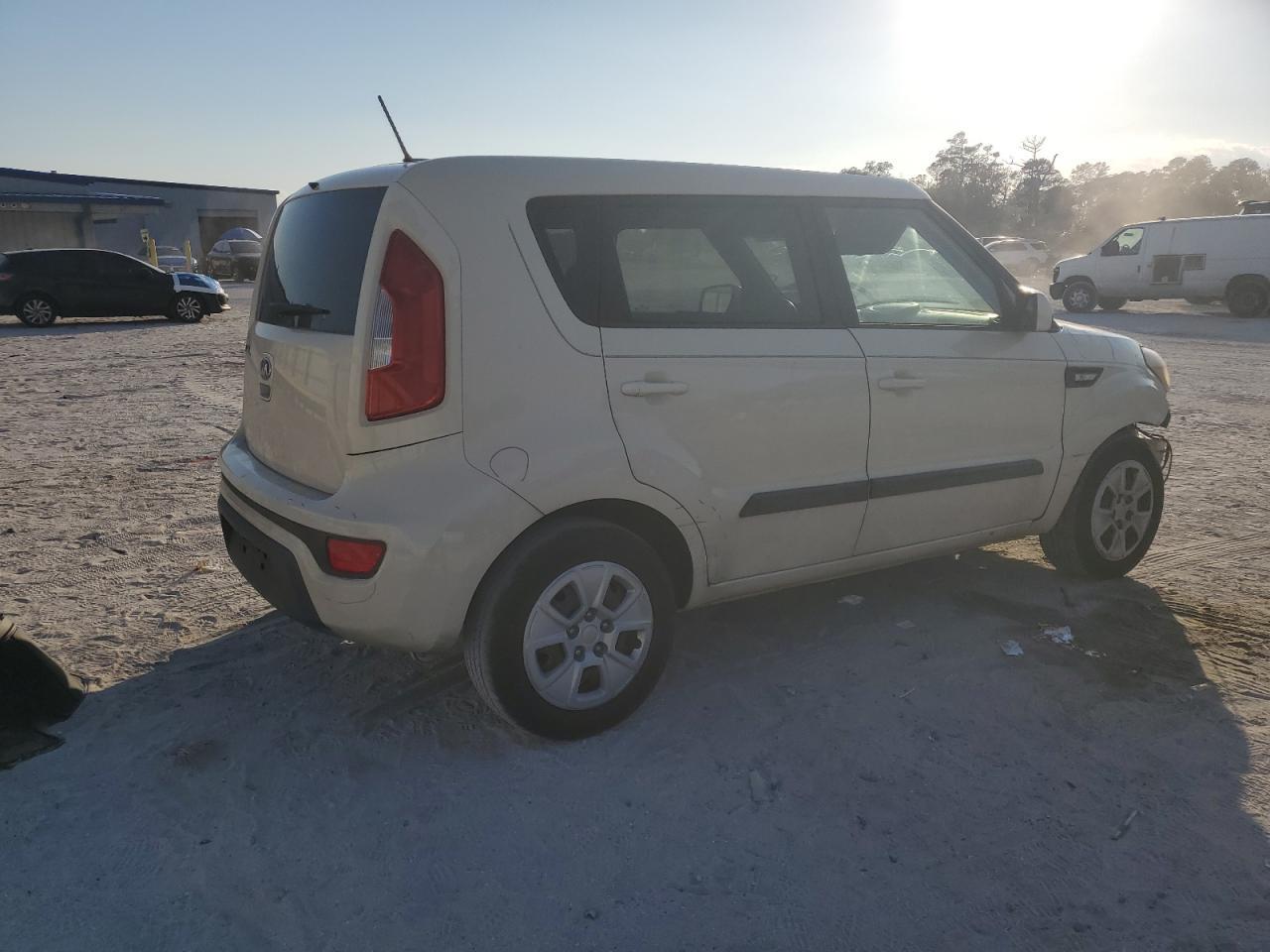 2013 KIA SOUL