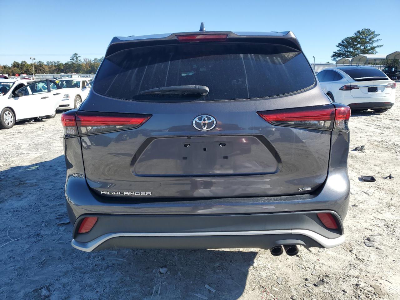 2021 TOYOTA HIGHLANDER