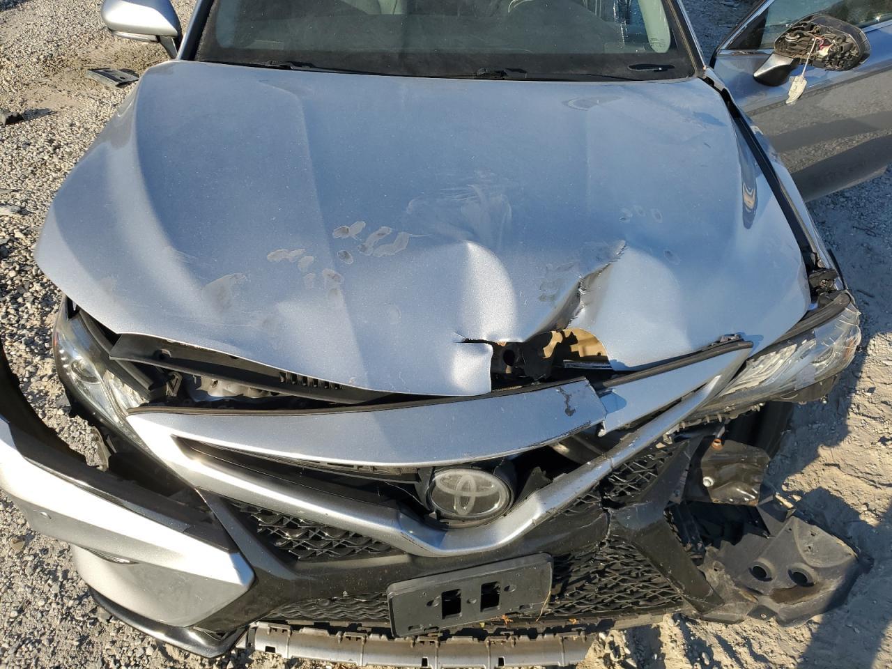 2018 TOYOTA CAMRY