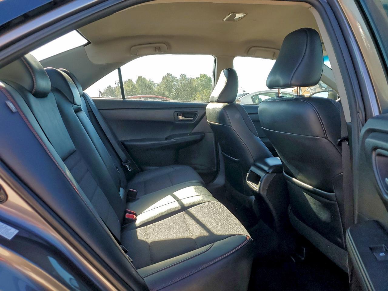 2017 TOYOTA CAMRY