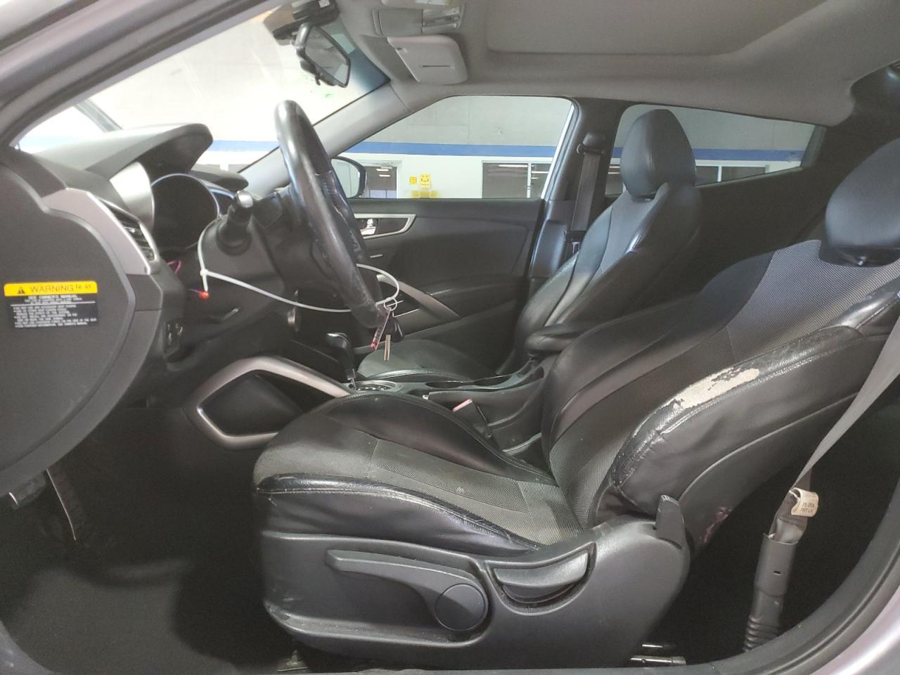2013 HYUNDAI VELOSTER