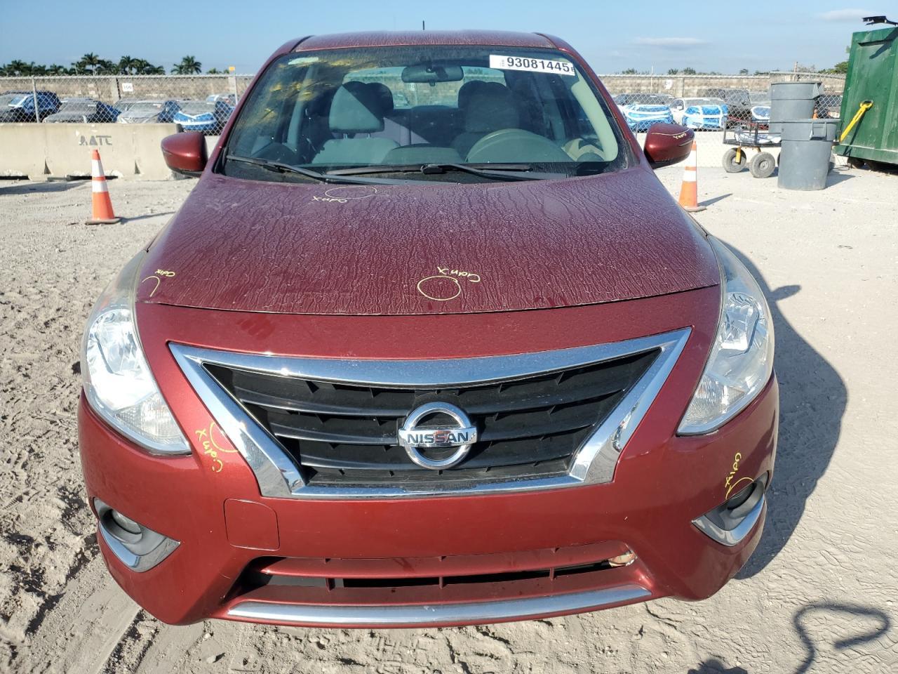 2016 NISSAN VERSA