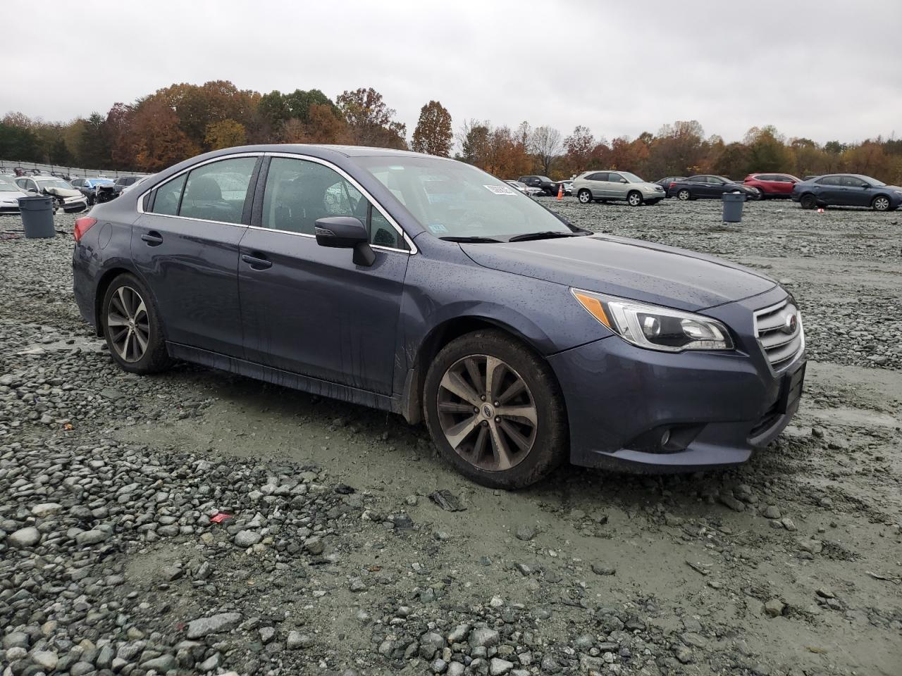 2017 SUBARU Legacy