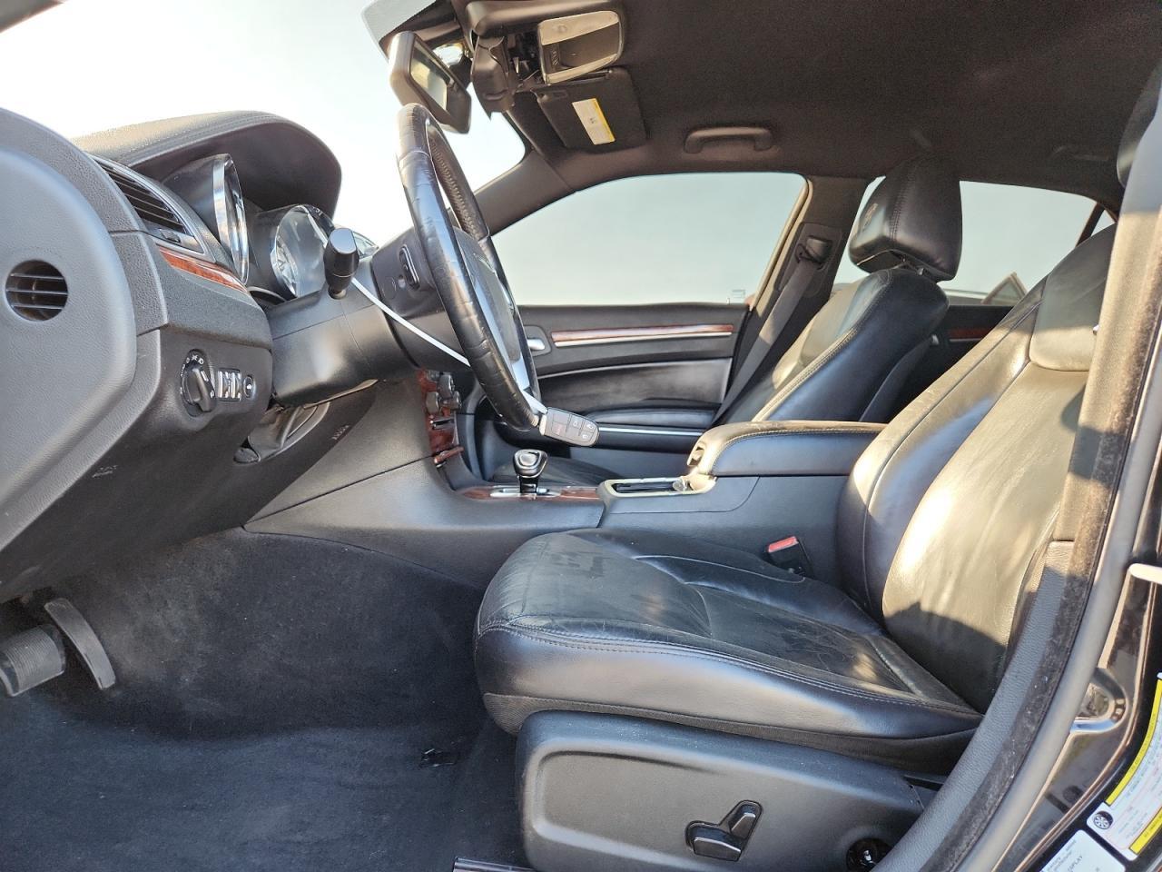 2012 CHRYSLER 300