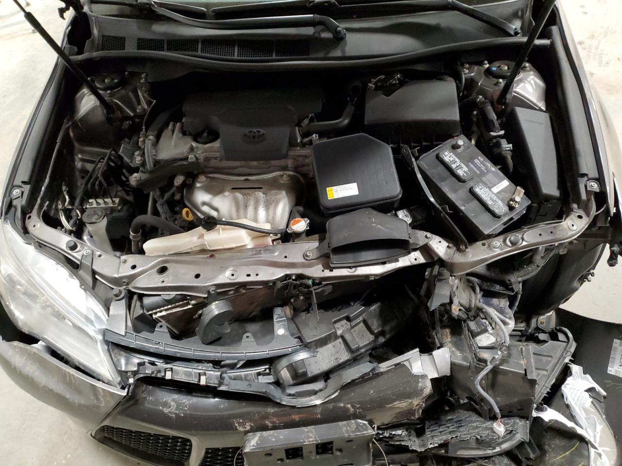 2016 TOYOTA CAMRY