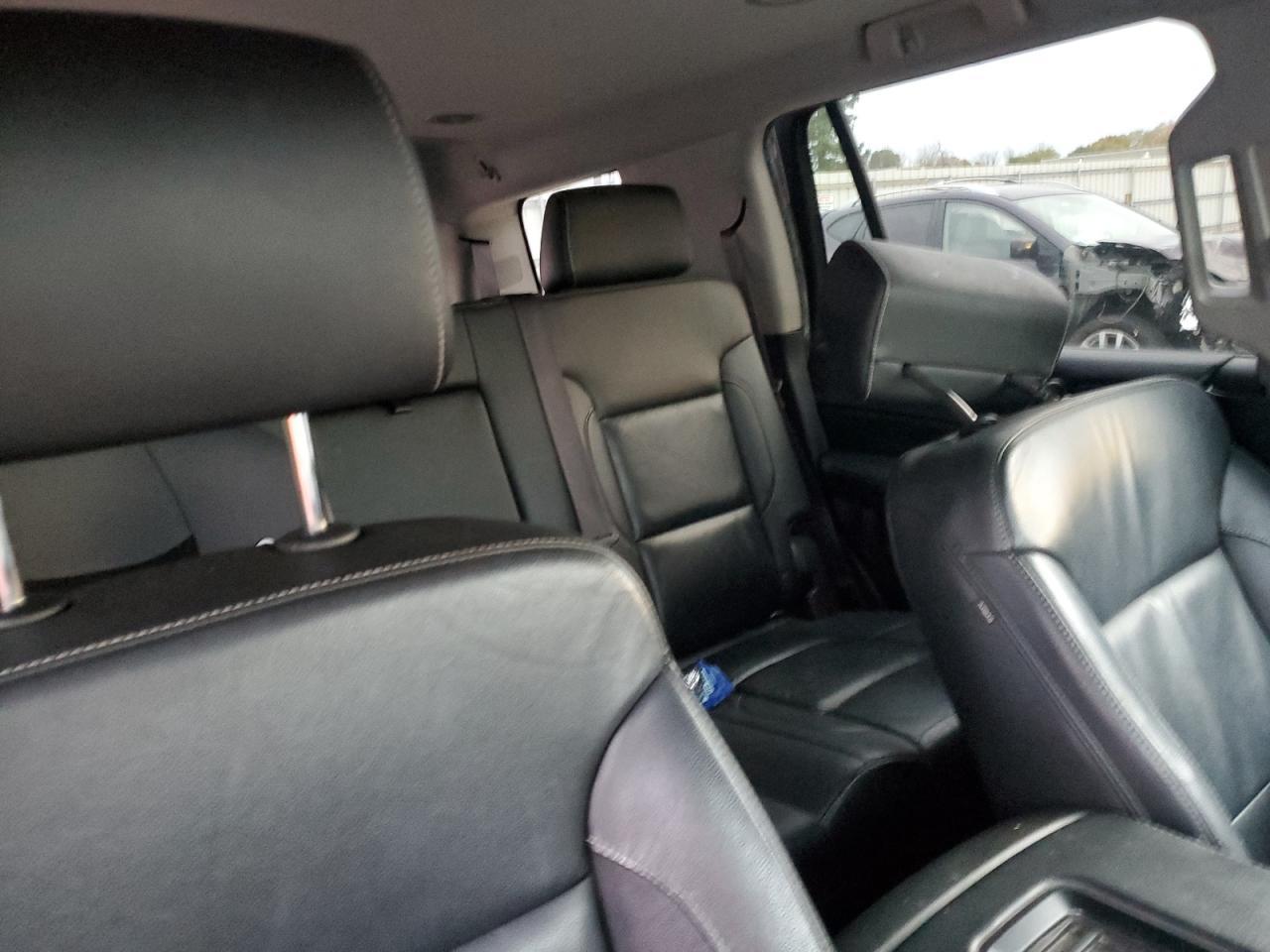 2016 CHEVROLET Tahoe