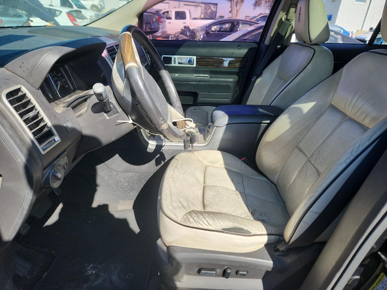 2010 LINCOLN MKX