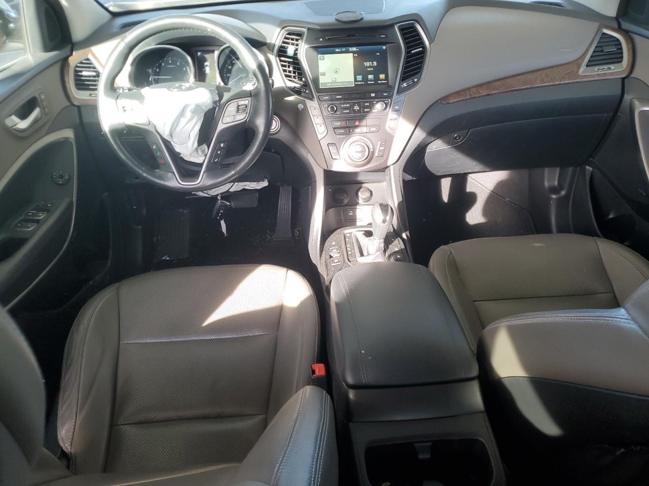 2017 HYUNDAI SANTA FE