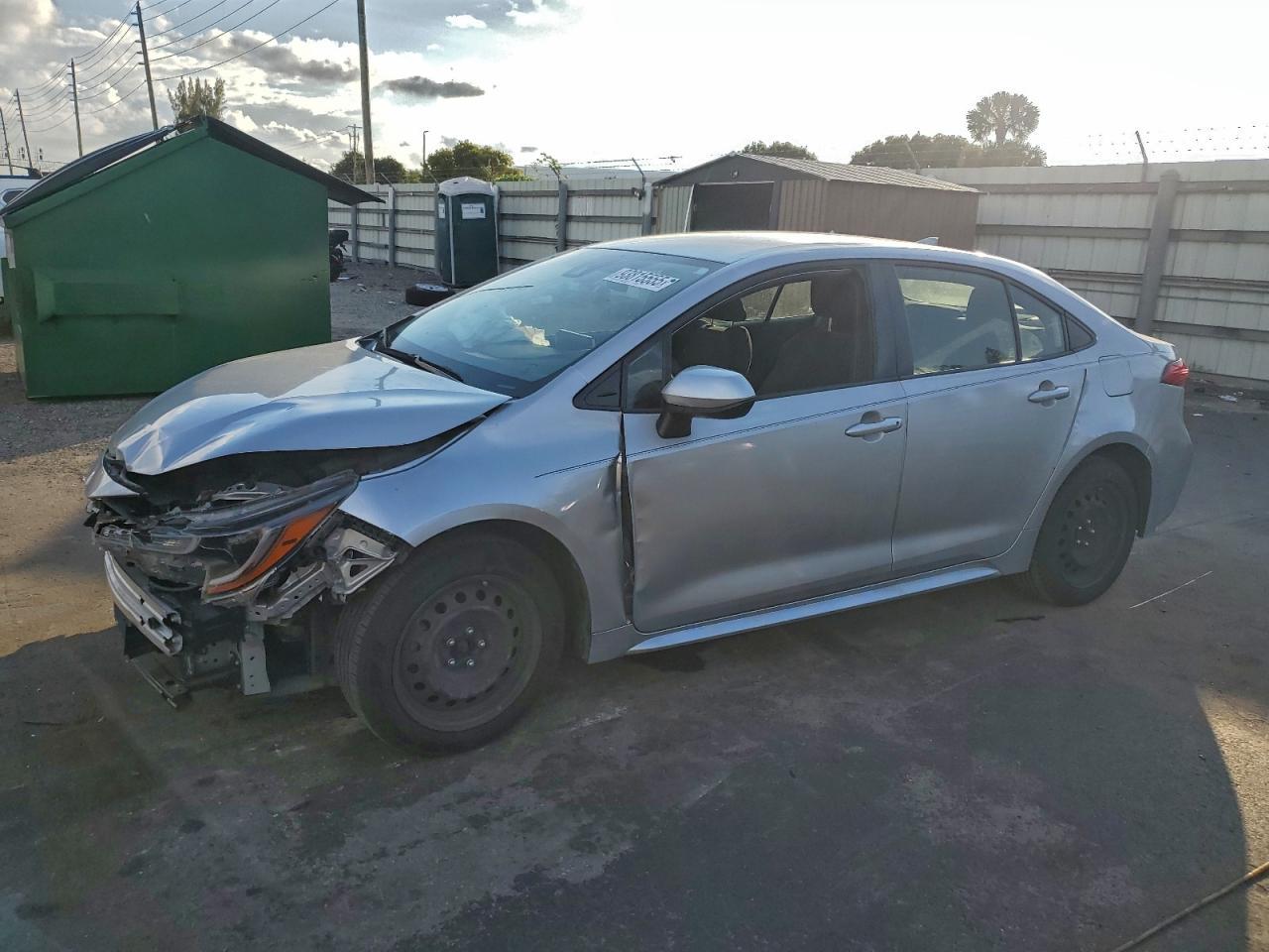 2021 TOYOTA COROLLA