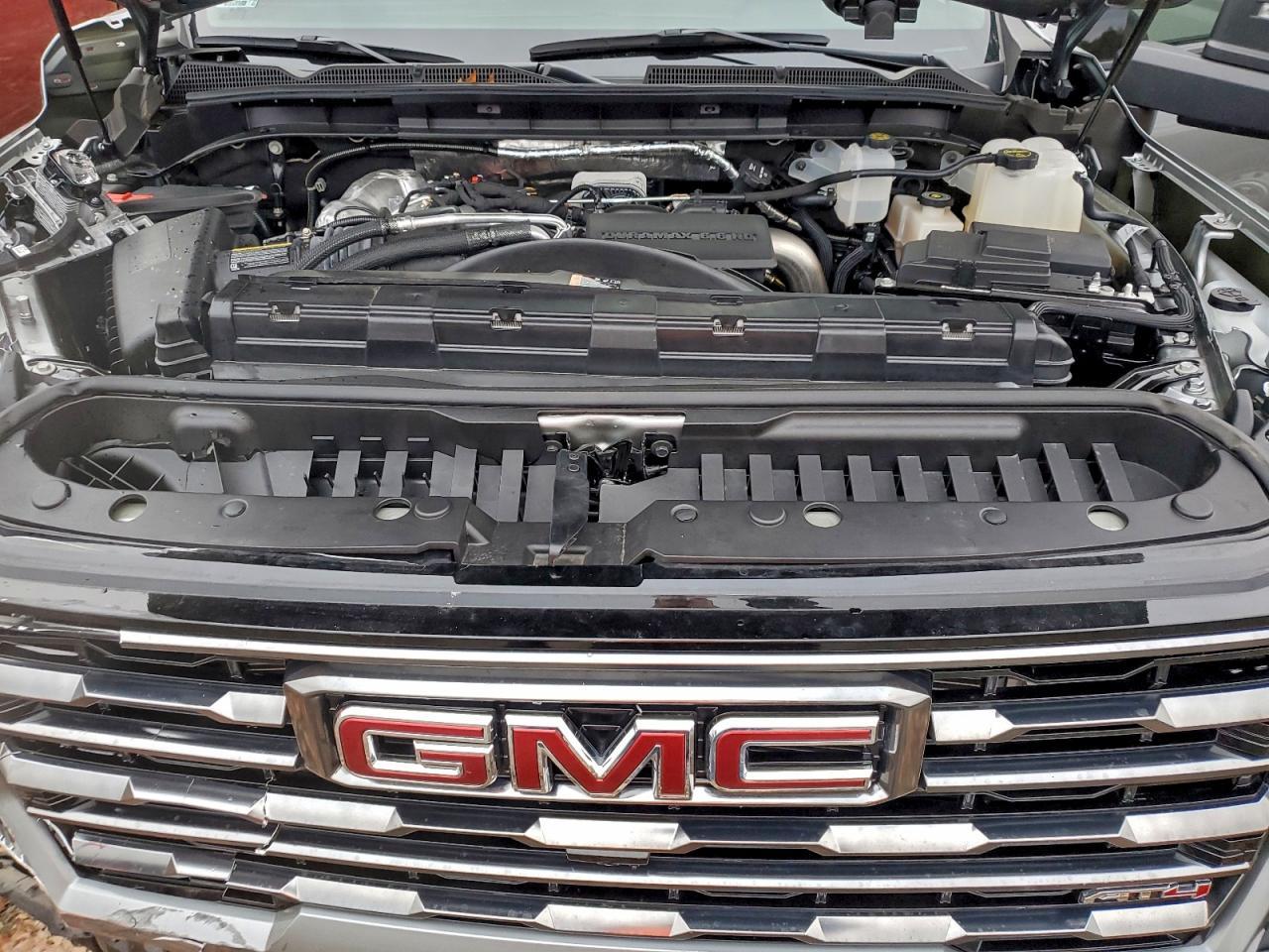 2024 GMC Sierra