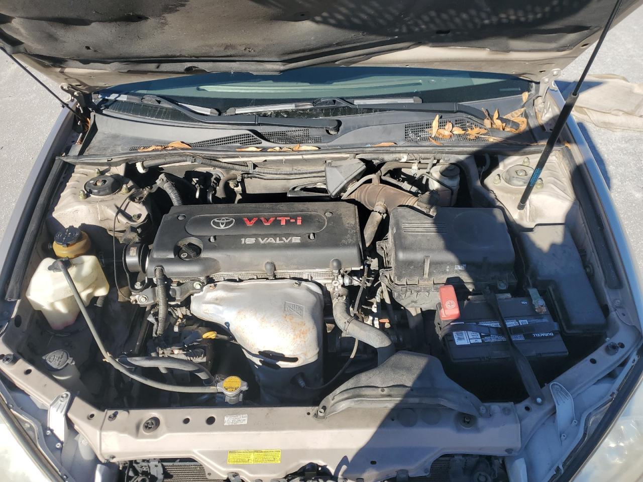 2004 TOYOTA CAMRY