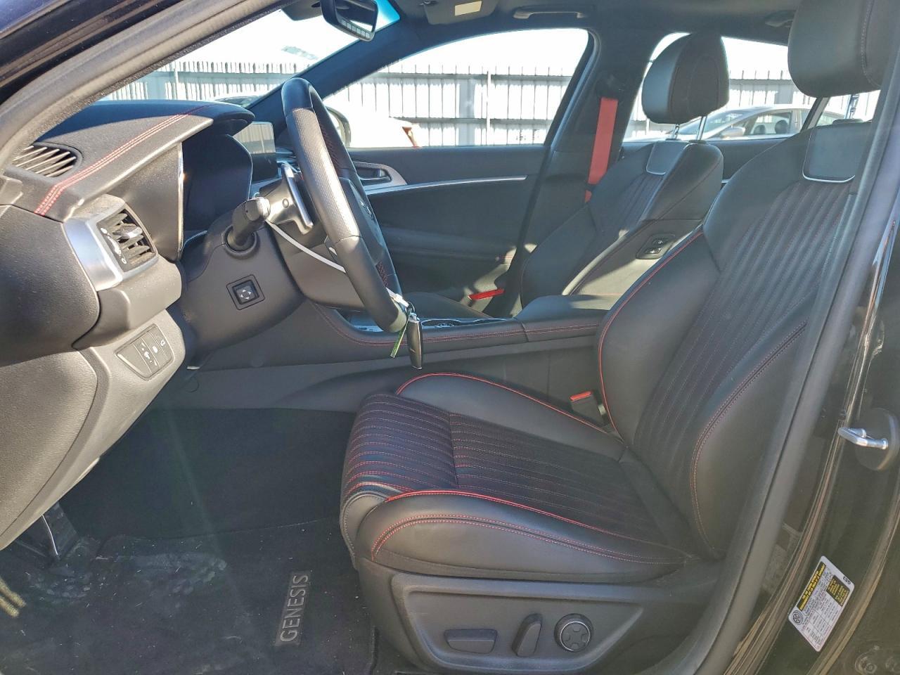 2023 GENESIS G70