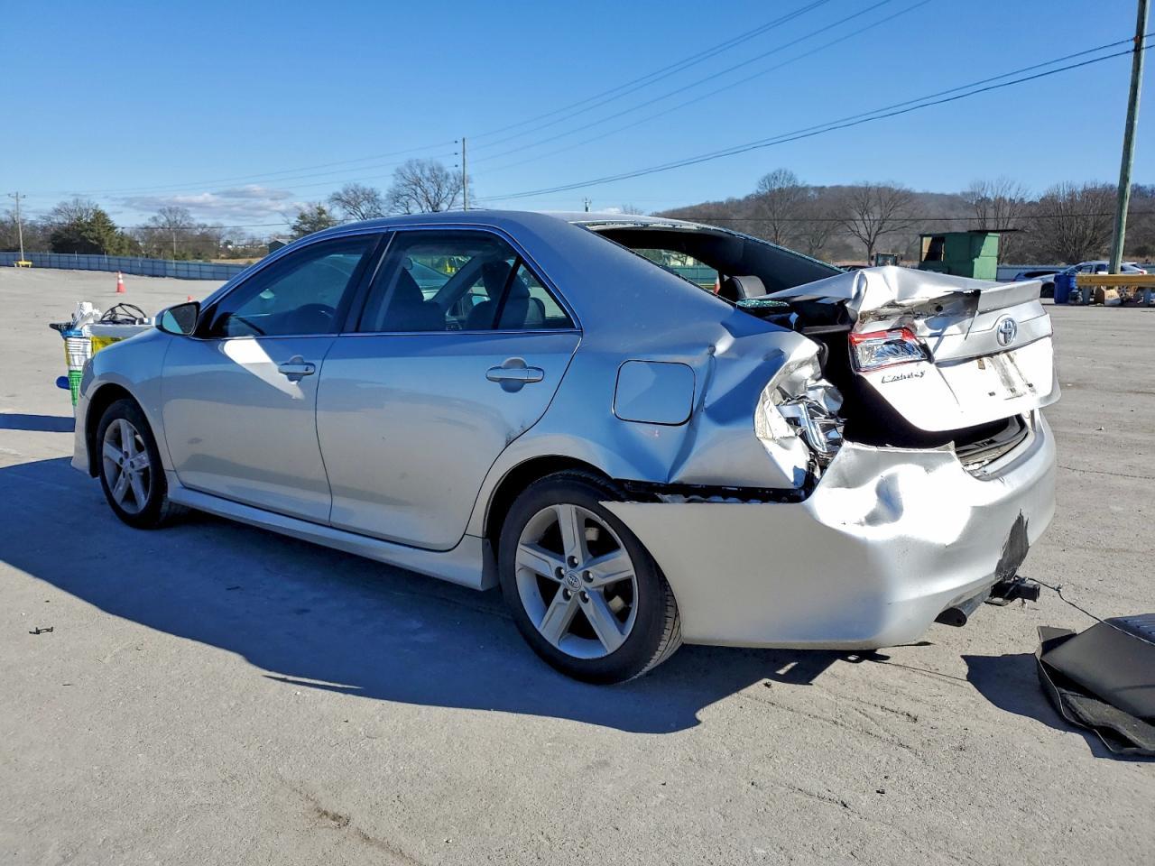 2012 TOYOTA CAMRY