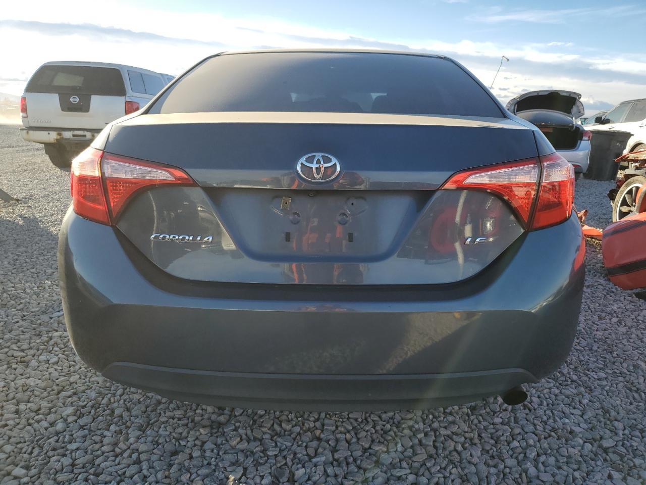 2017 TOYOTA COROLLA