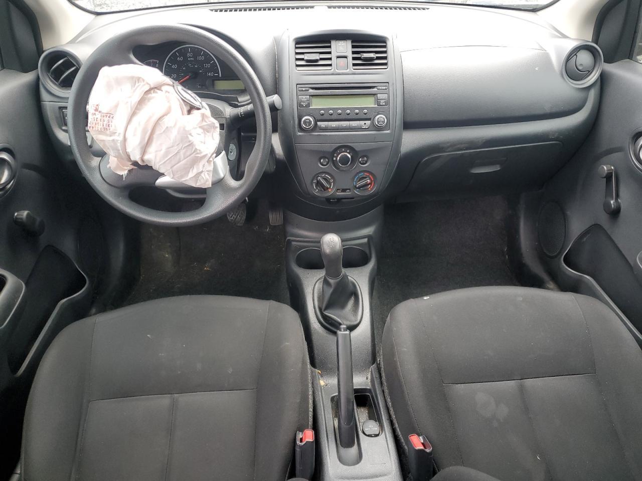 2016 NISSAN VERSA