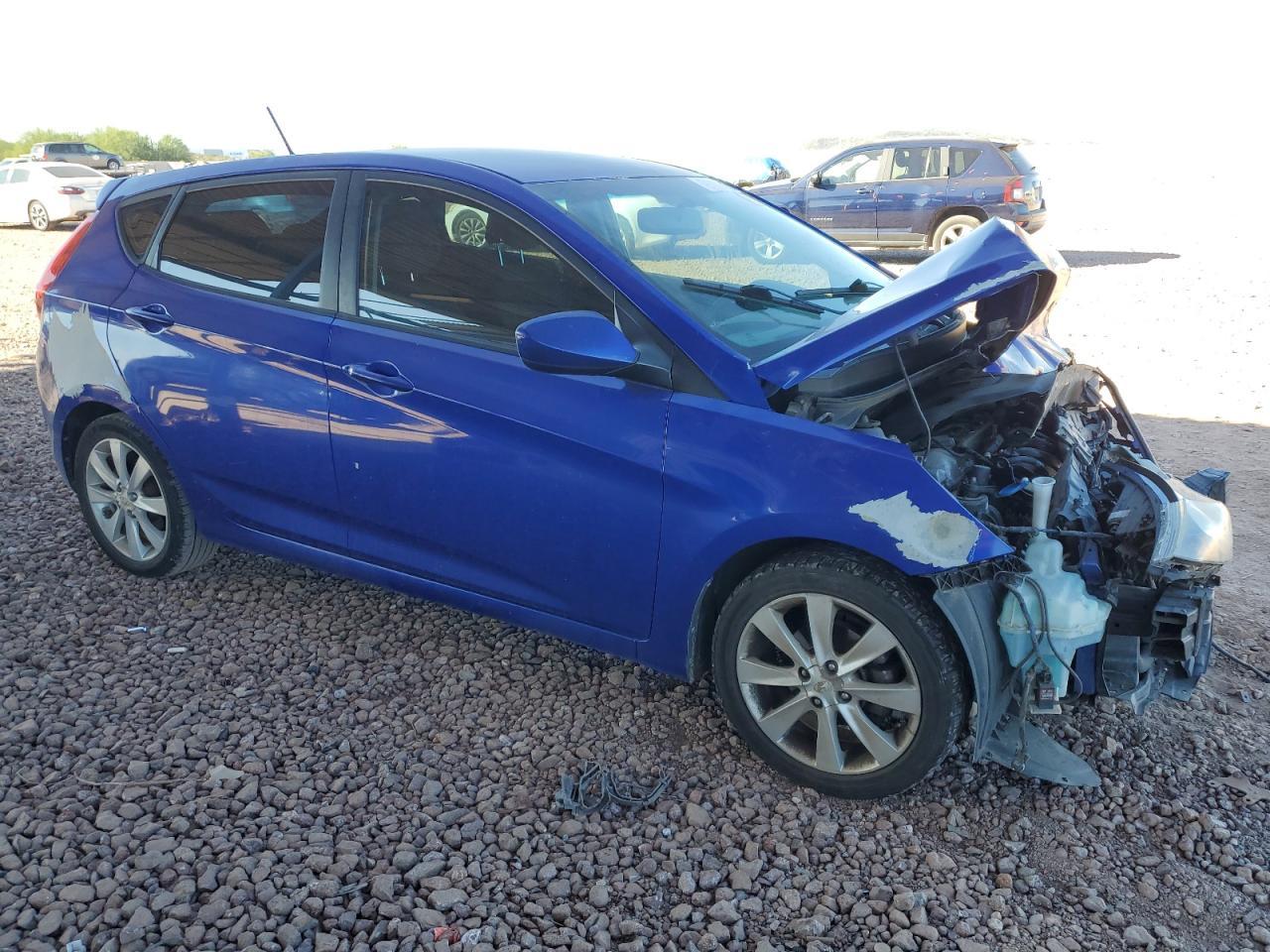 2012 HYUNDAI ACCENT