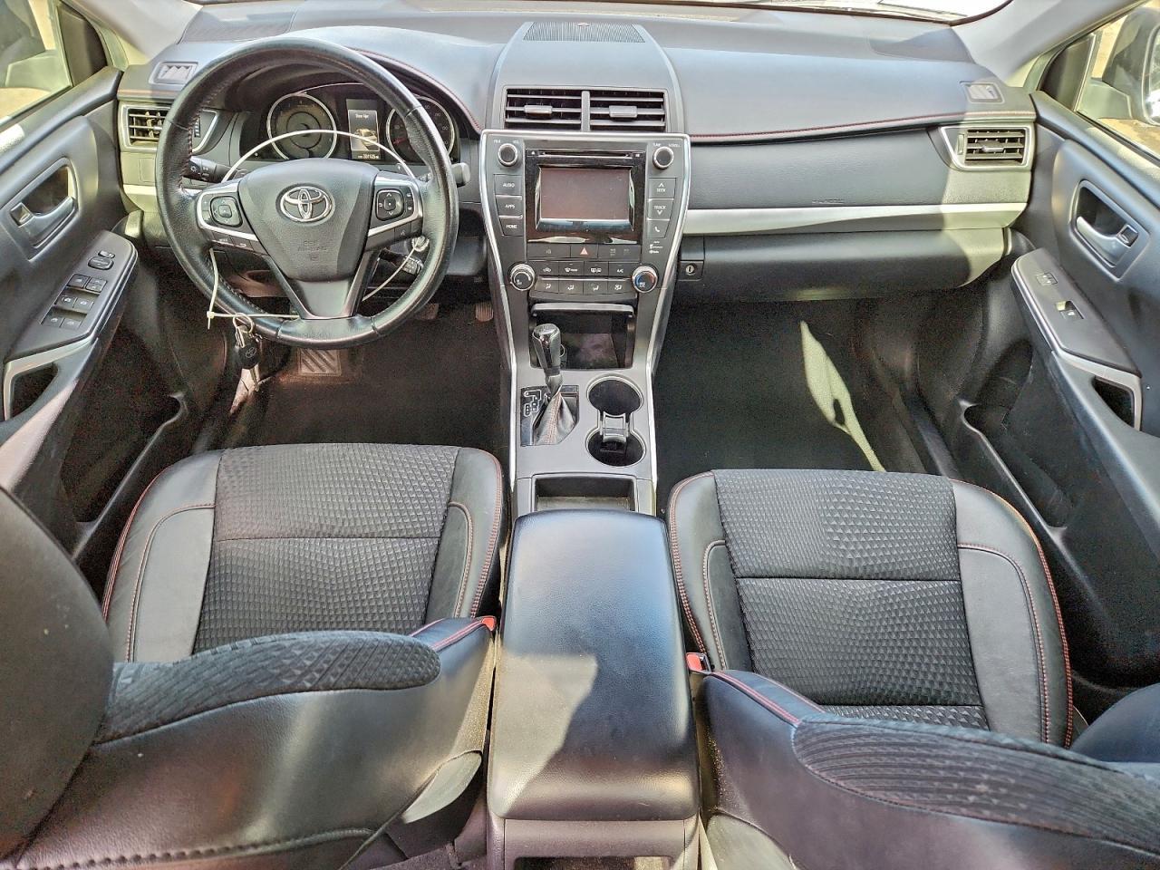2015 TOYOTA CAMRY