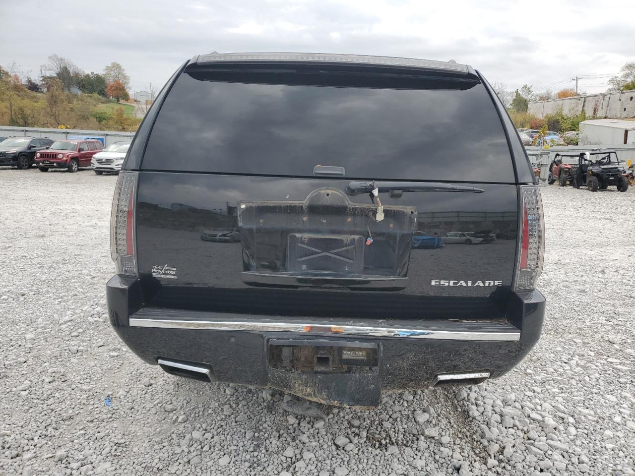 2013 CADILLAC Escalade ESV