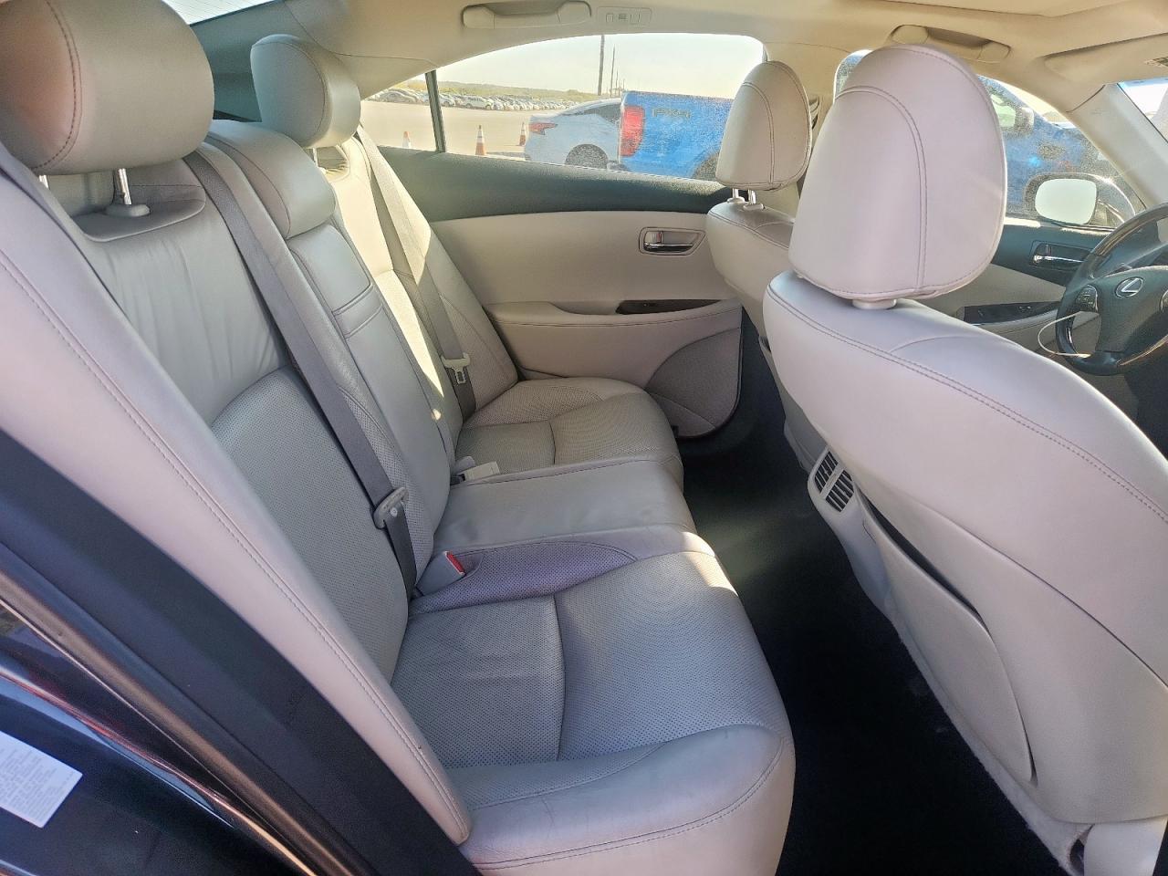 2010 LEXUS ES 350