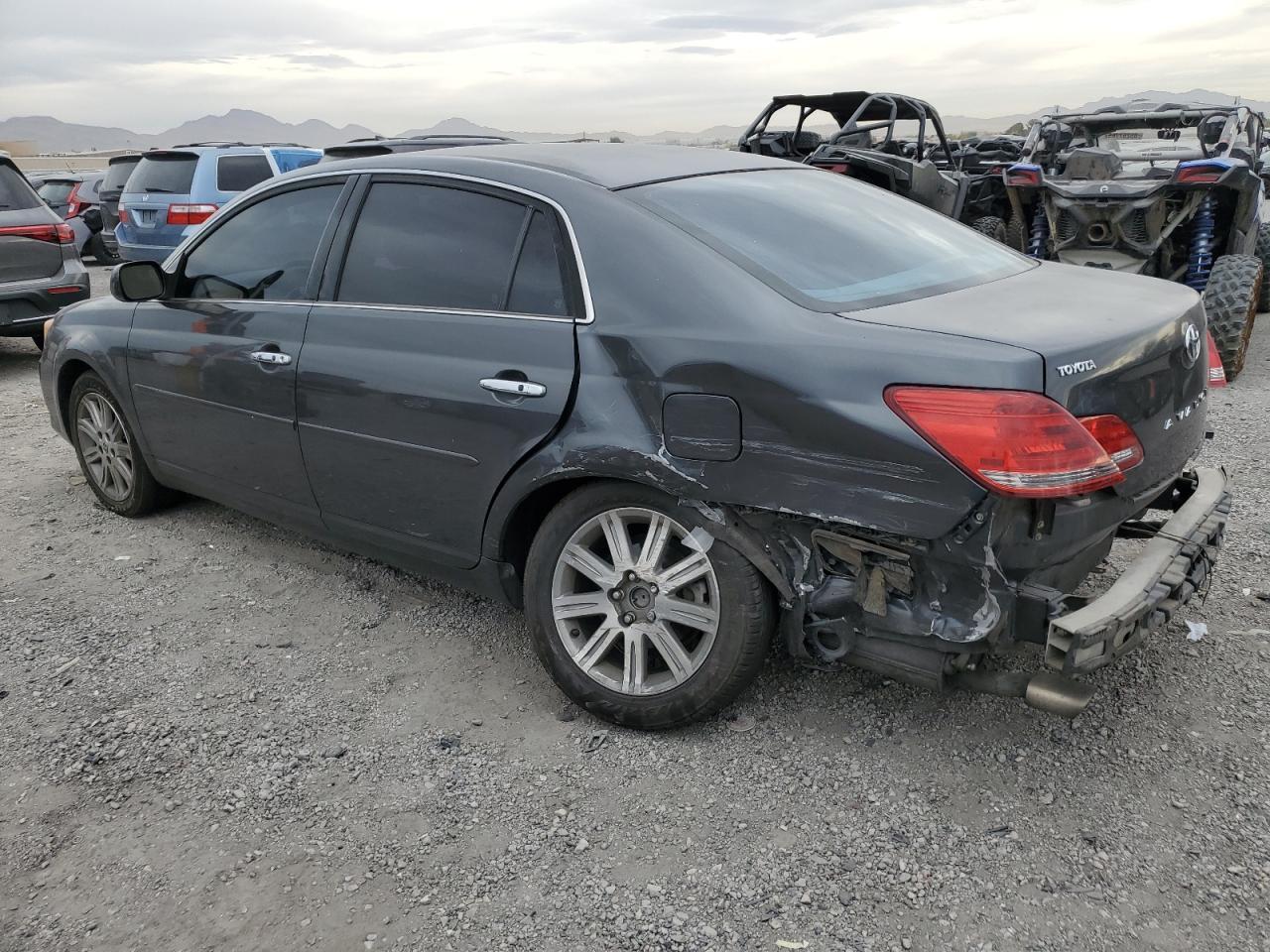 2008 TOYOTA Avalon