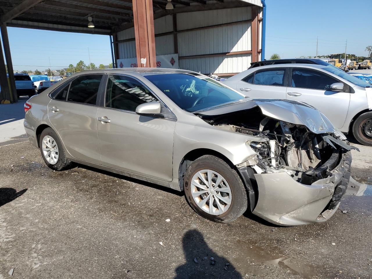 2015 TOYOTA CAMRY
