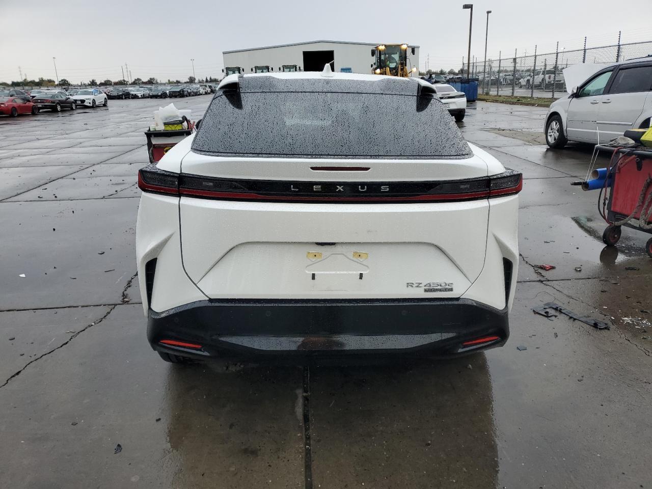 2025 LEXUS Rz 450e