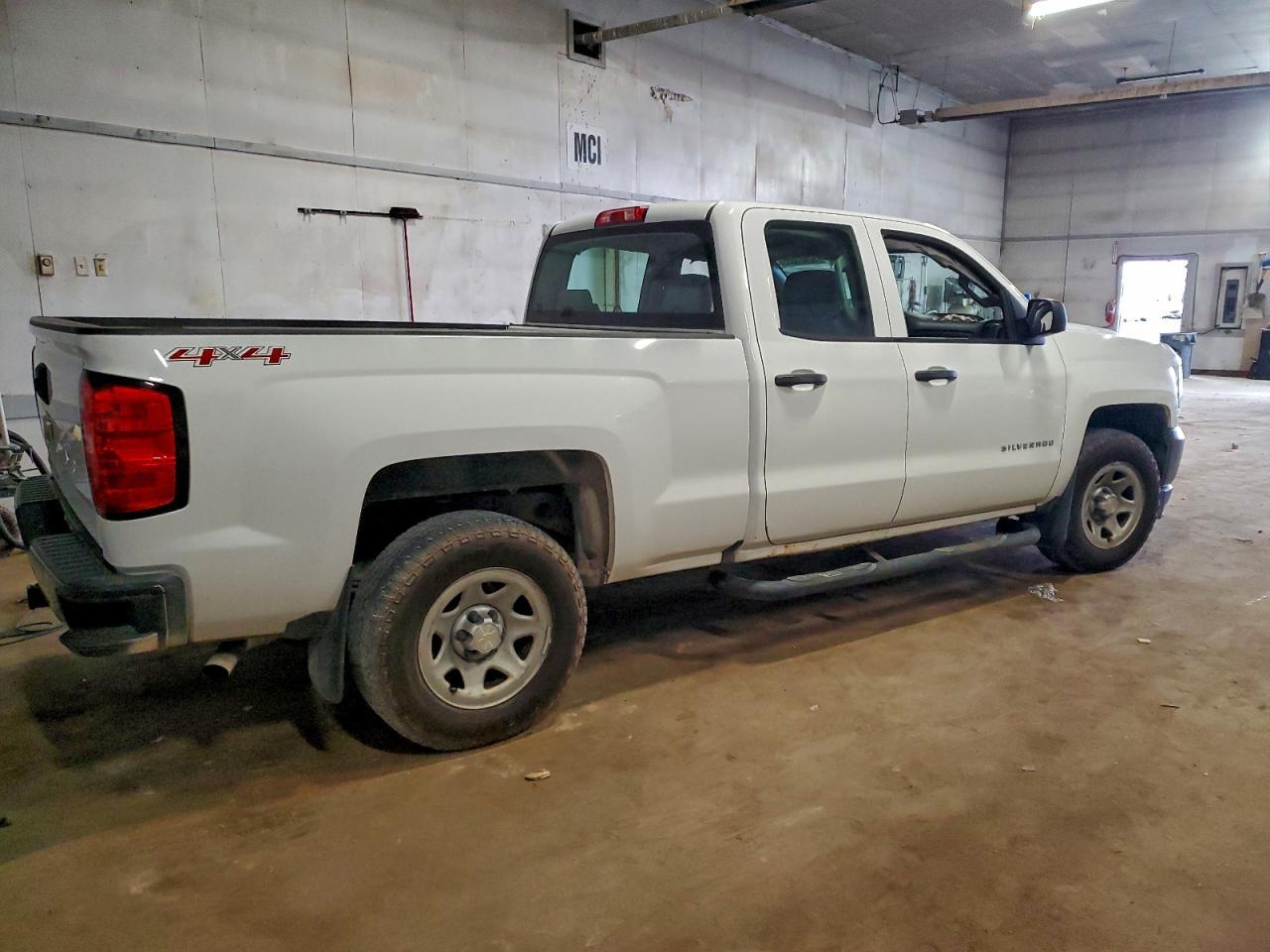 2017 CHEVROLET Silverado