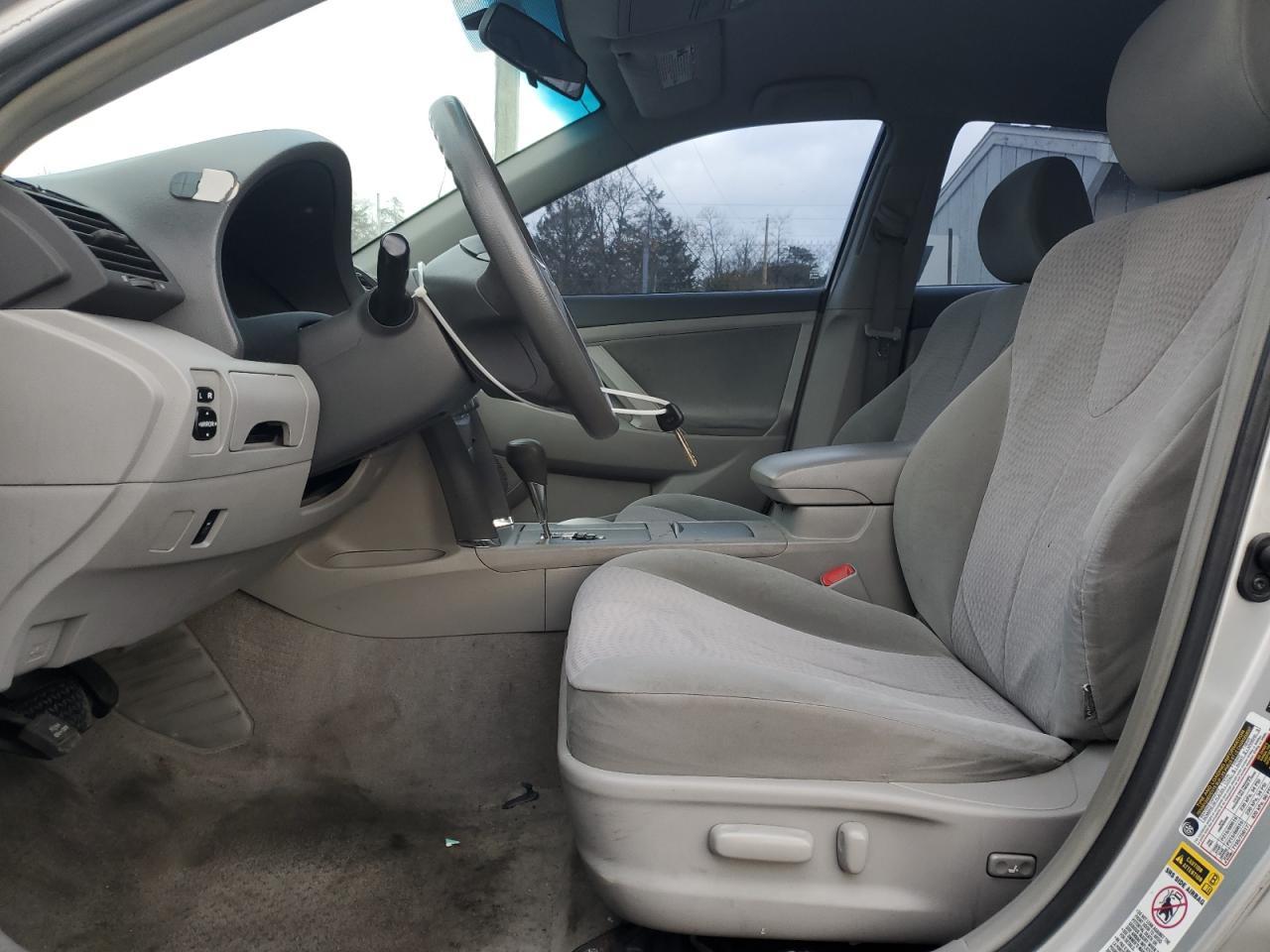 2011 TOYOTA CAMRY