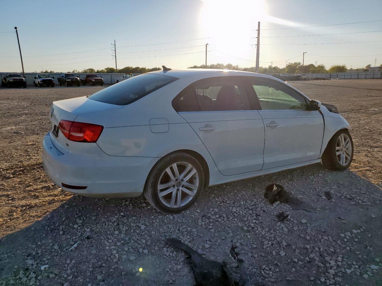 2015 VOLKSWAGEN JETTA