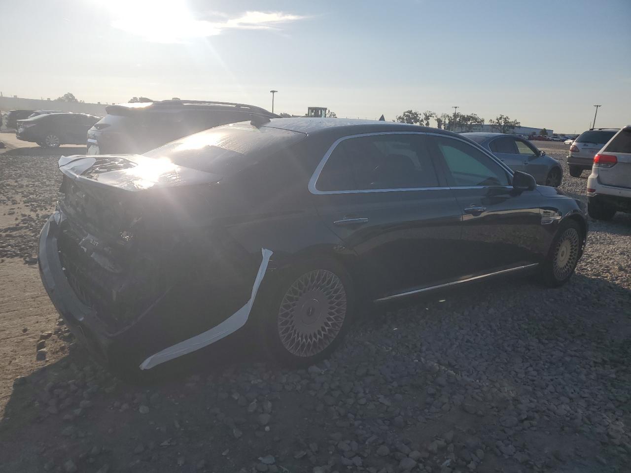 2020 GENESIS G90