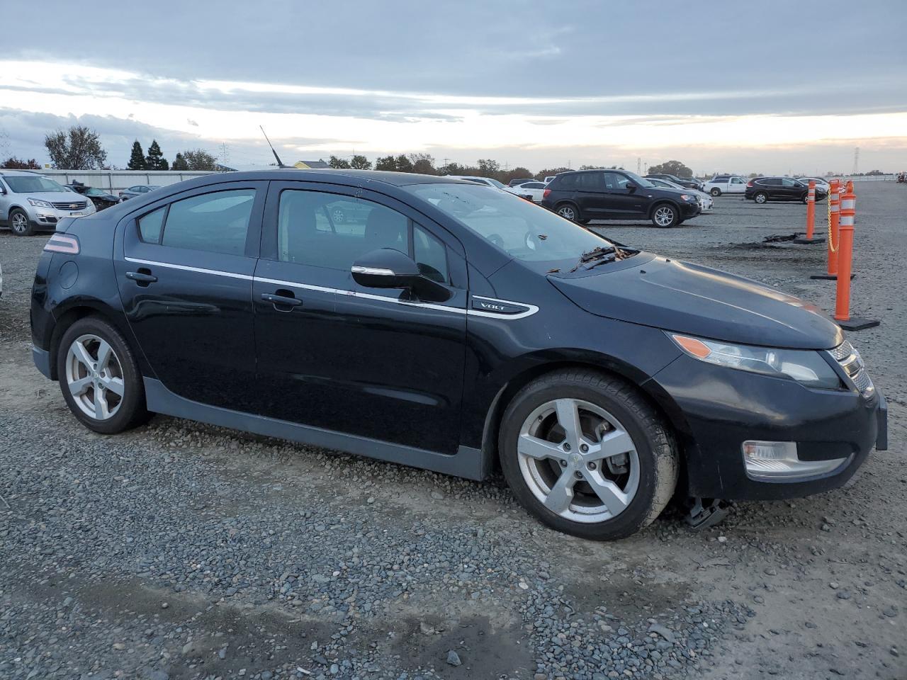 2013 CHEVROLET VOLT