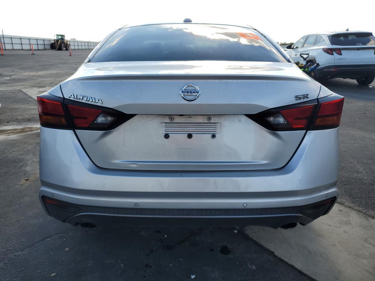 2021 NISSAN ALTIMA